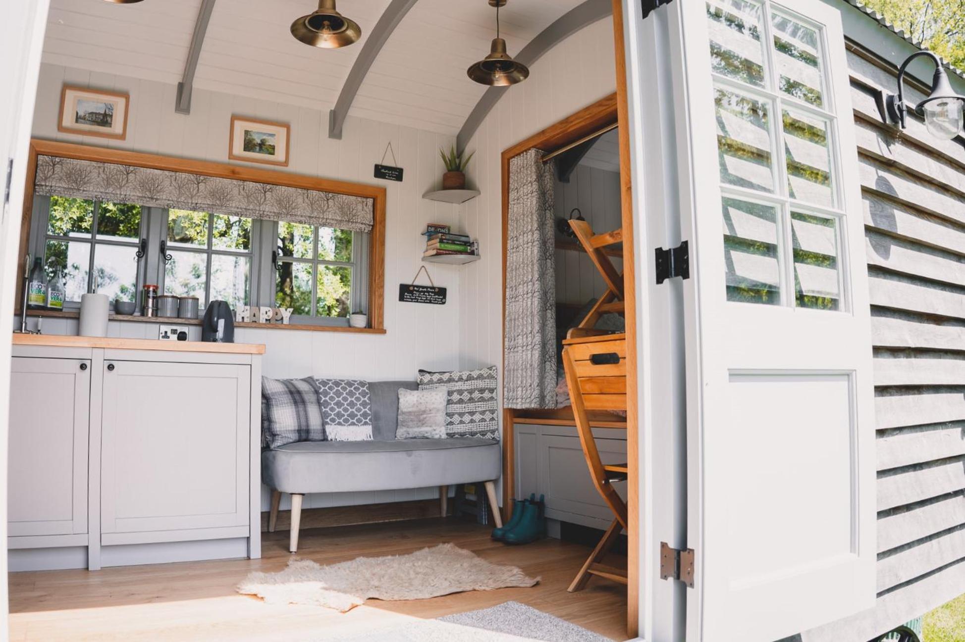 Somerset Shepherds Huts Winsham Eksteriør bilde