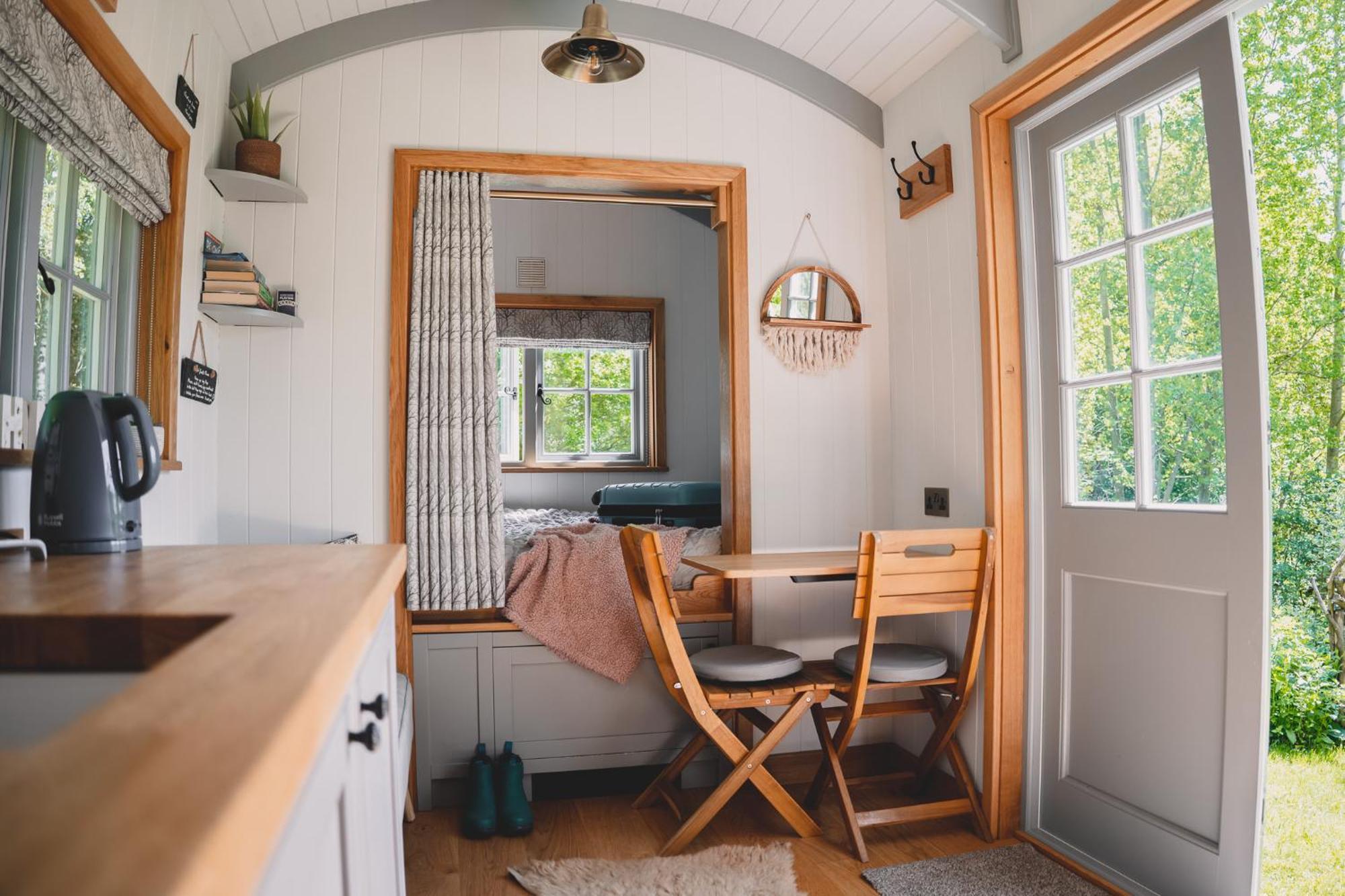 Somerset Shepherds Huts Winsham Eksteriør bilde
